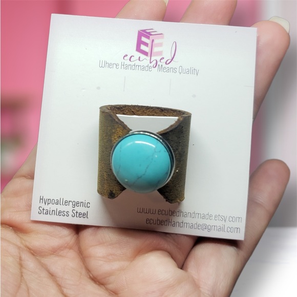 Handmade Leather Gemstone ring Size 9 - Picture 2 of 5